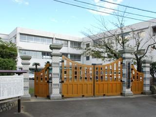 （写真）西益津小学校