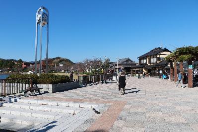 蓮華寺池公園園路写真