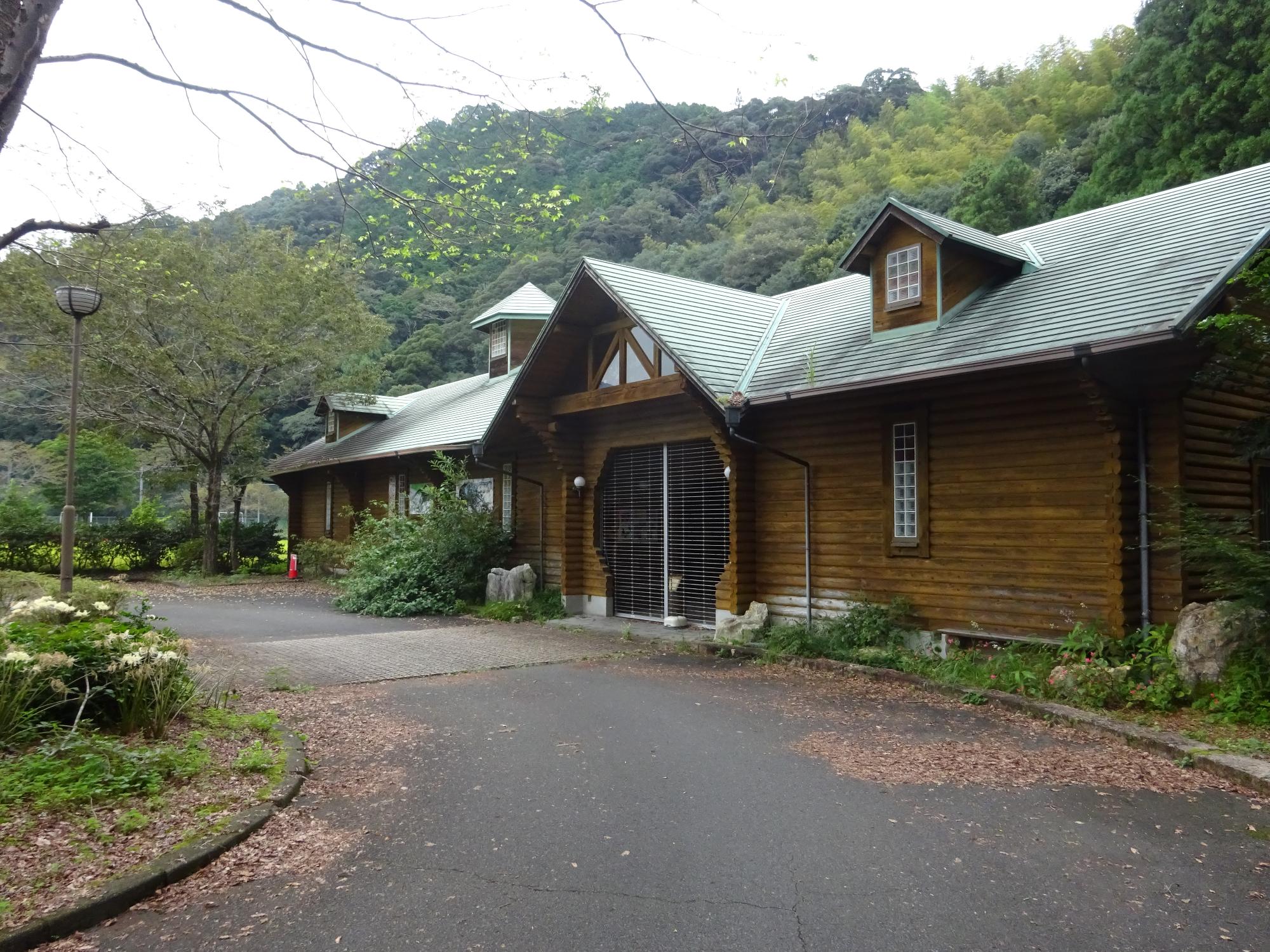 朝比奈 龍勢・昆虫館