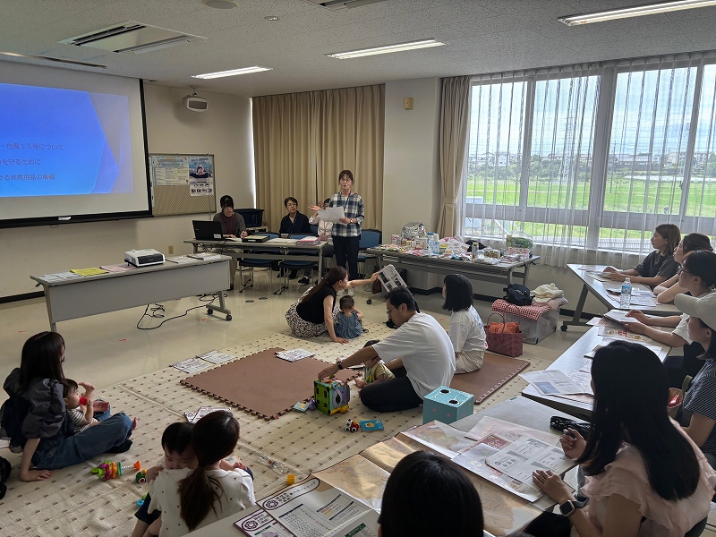 にこにこ広場子育て講座1