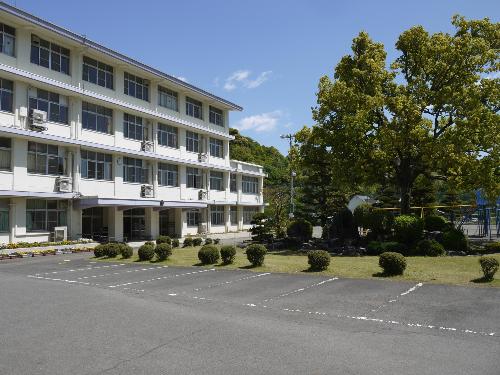 （写真）稲葉小学校