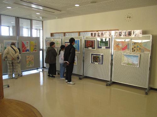 青北小「冬の小さな美術館」1
