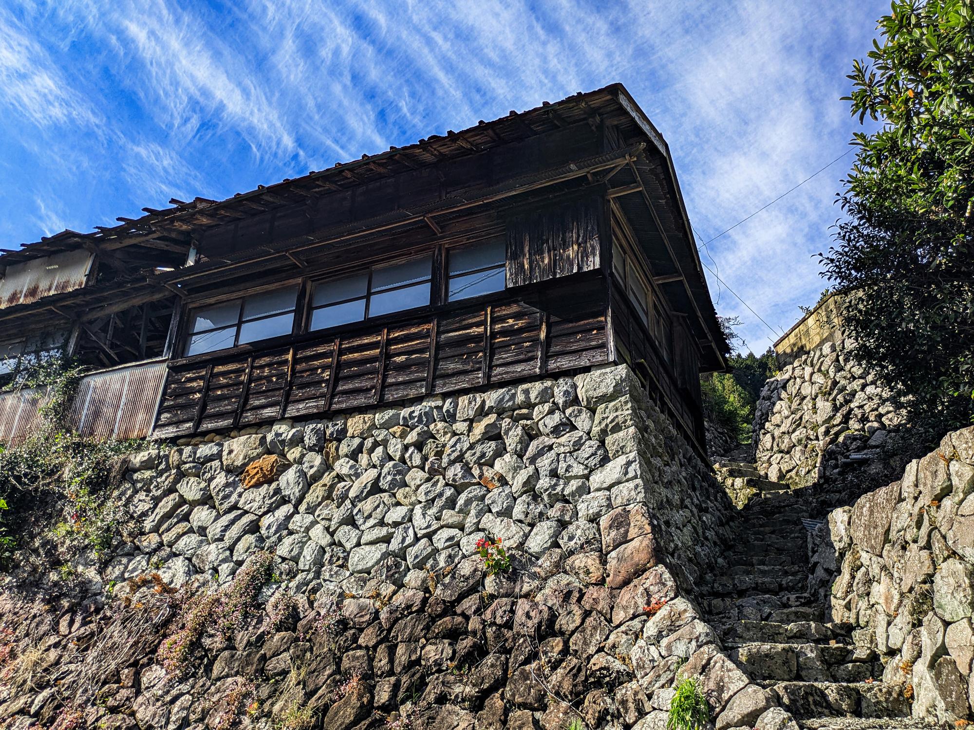 入賞 「山村の石積み」